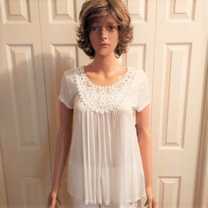 New Directions White Embroidered Bib Gathered Cap Sleeve Tunic Size SP NWT